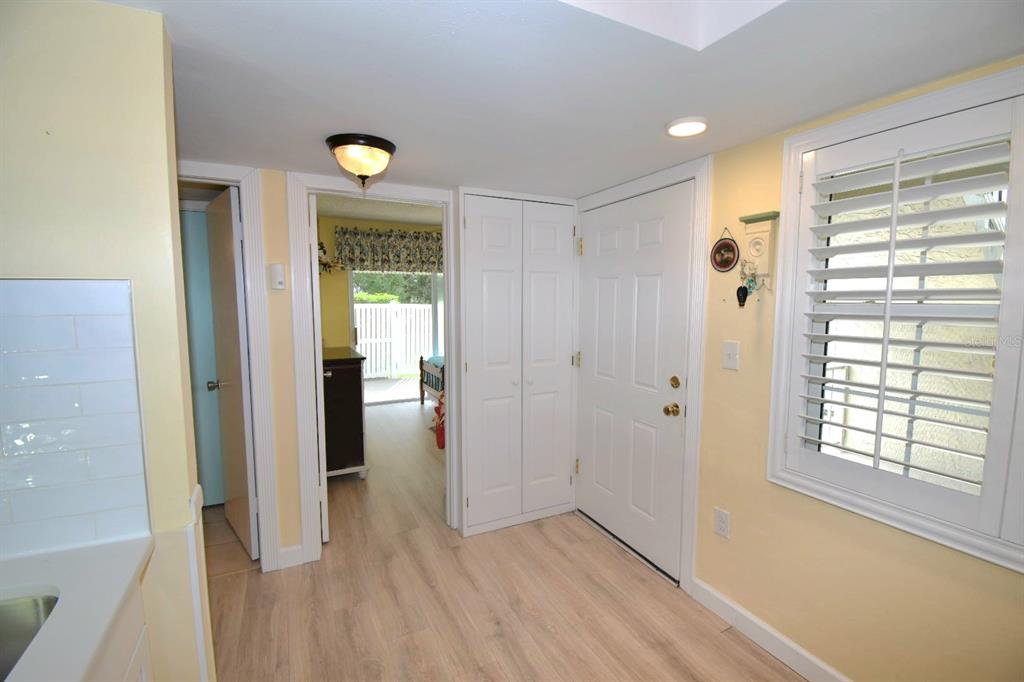 940 Virginia Street, Unit 108 Dunedin, FL 34698 - Photo 37 of 50