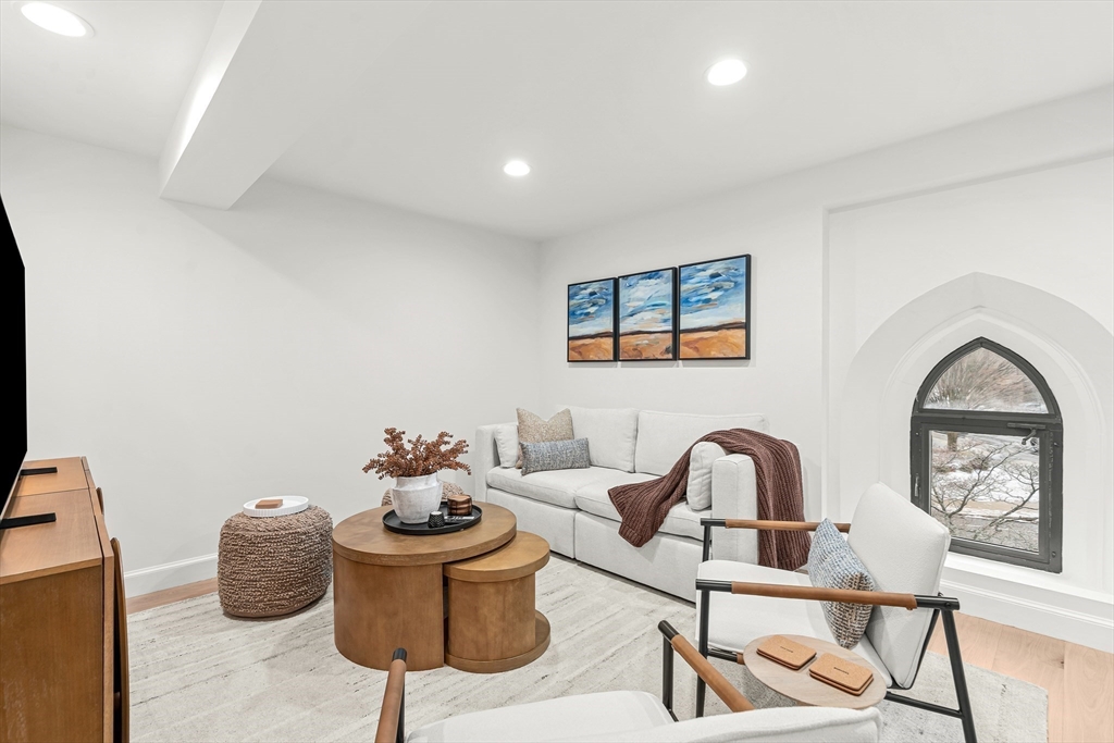 115 Washington Street, Unit 2A Winchester, MA 01890 - Photo 11 of 24