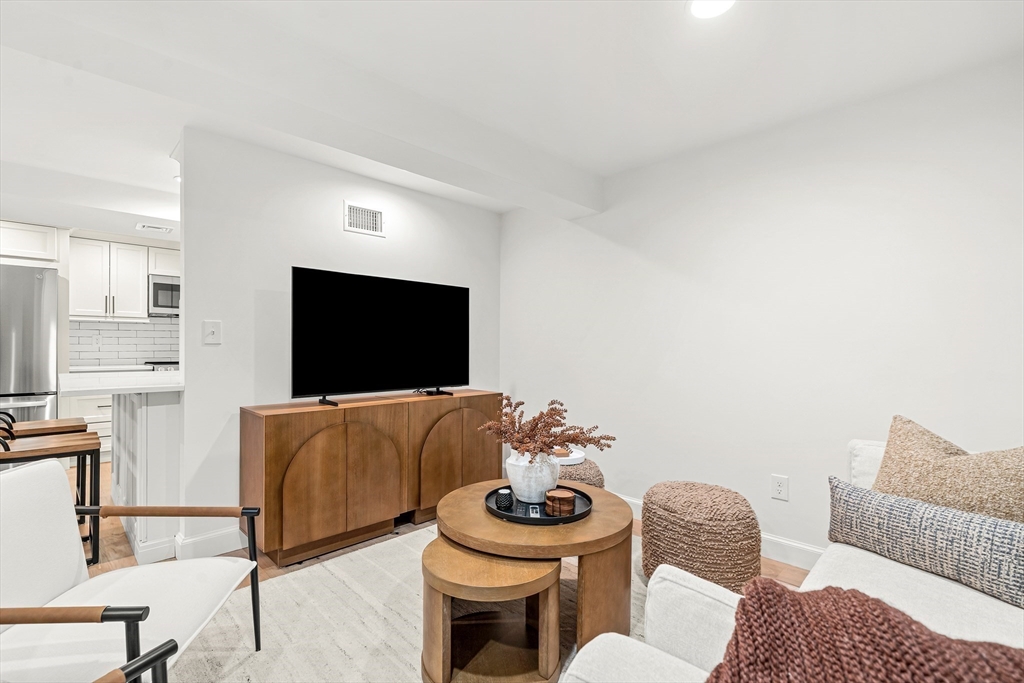 115 Washington Street, Unit 2A Winchester, MA 01890 - Photo 13 of 24