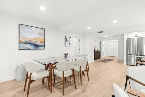 $749,000 | 115 Washington Street, Unit 2A, Winchester, MA 01890