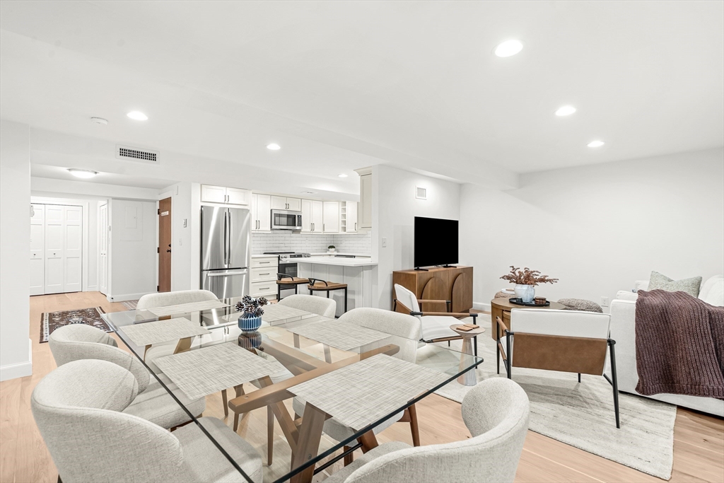 115 Washington Street, Unit 2A Winchester, MA 01890 - Photo 17 of 24