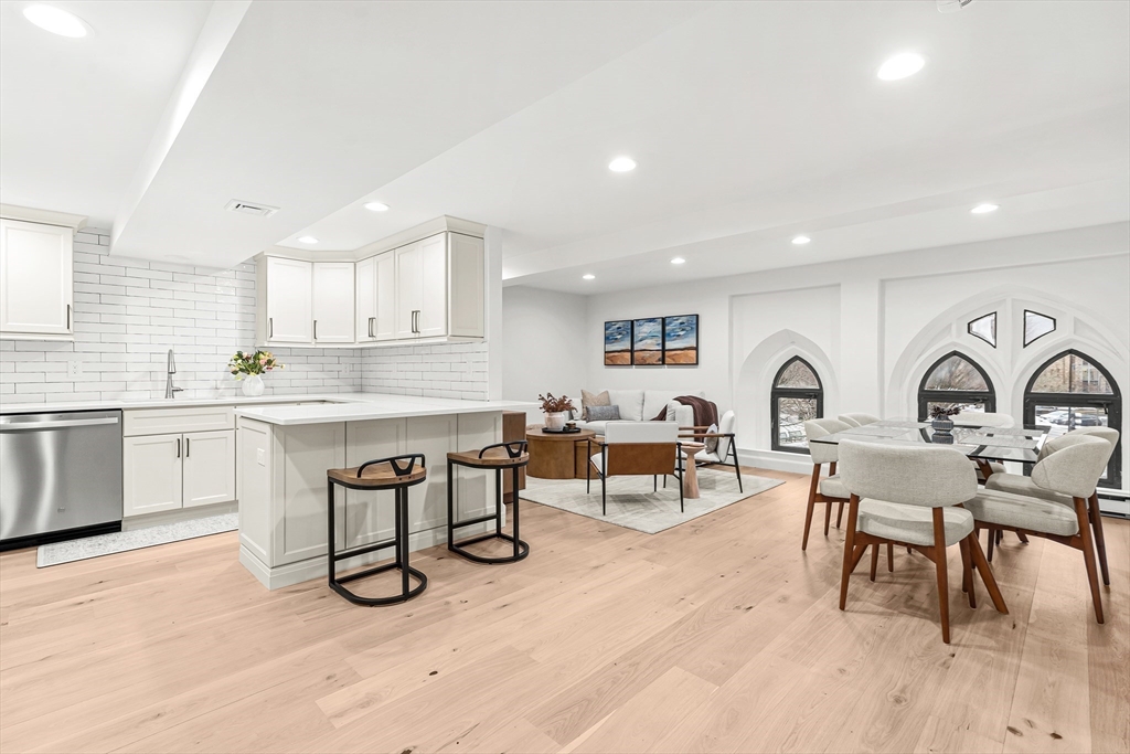 115 Washington Street, Unit 2A Winchester, MA 01890 - Photo 8 of 24