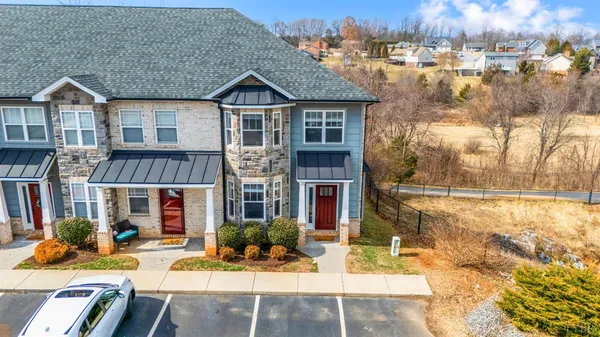 $310,000 | 207 Capstone Drive, Lynchburg, VA 24502