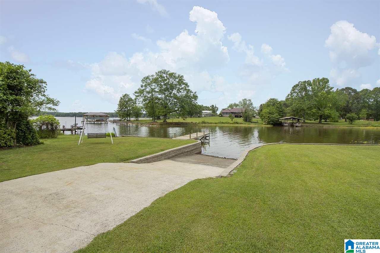 357 Grandview Circle Talladega, AL 35160 - Photo 9 of 27