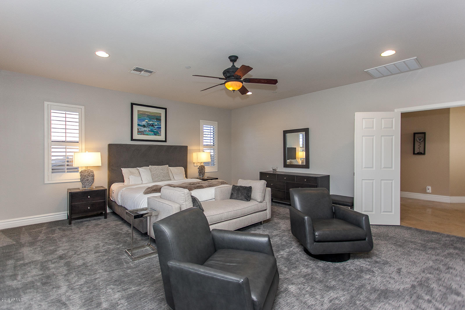3661 East Maffeo Road Phoenix, AZ 85050 - Photo 23 of 52 Master w/Sitting Area