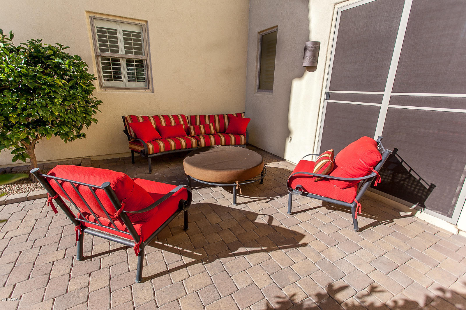 3661 East Maffeo Road Phoenix, AZ 85050 - Photo 45 of 52 Elegant Front Patio