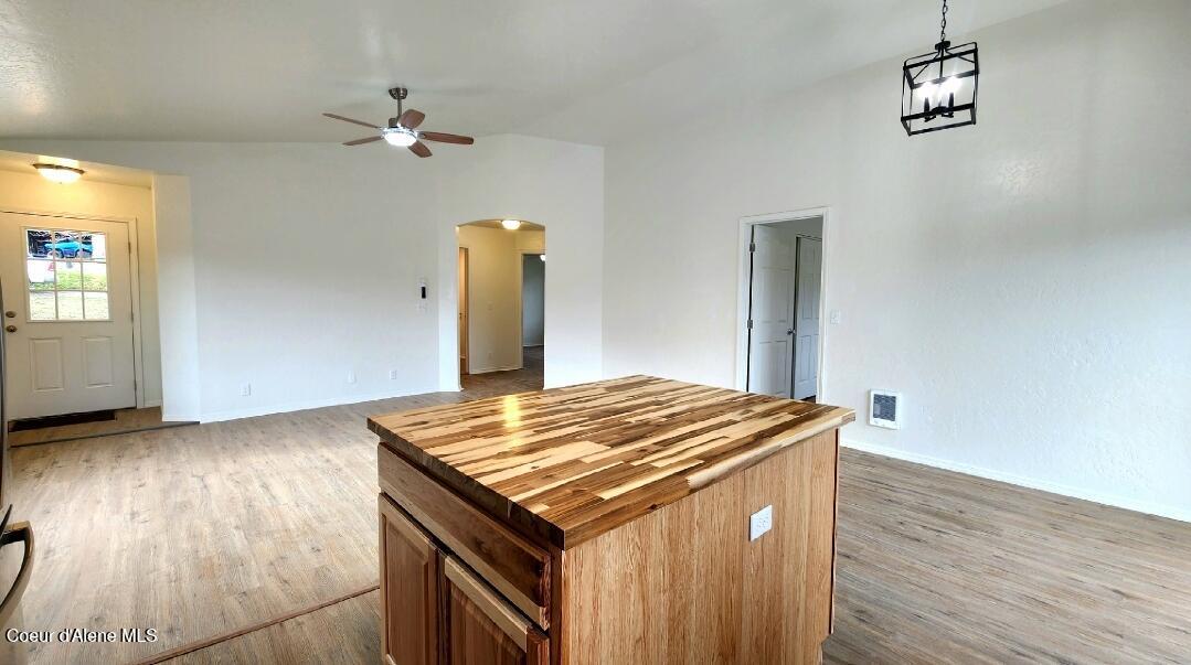 340 South 3rd Street St. Maries, ID 83861 - Photo 6 of 27 1000048000