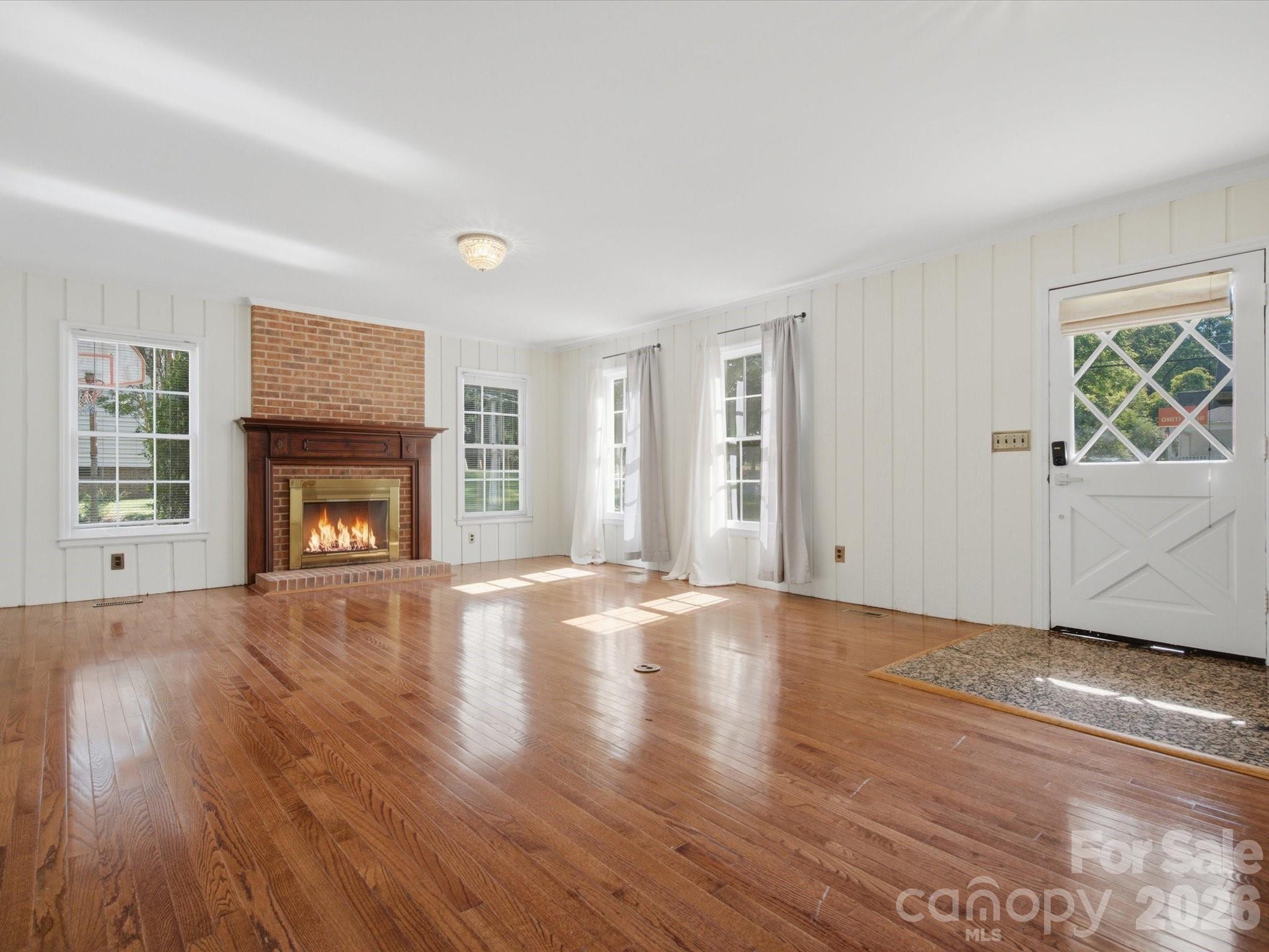 Gallery Image 6