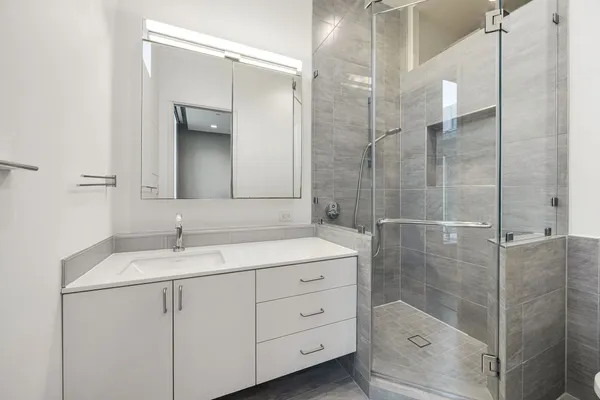 $5,500,000 | 4616 Oleander Street, Bellaire, TX 77401