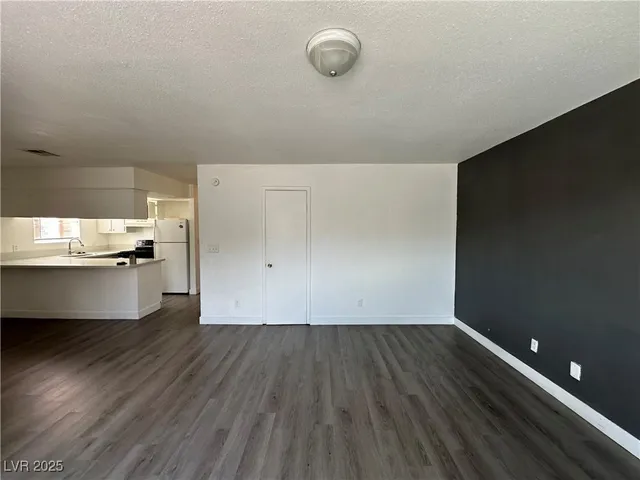 $1,095 | 6966 Issac Avenue, Unit 1, Las Vegas, NV 89156