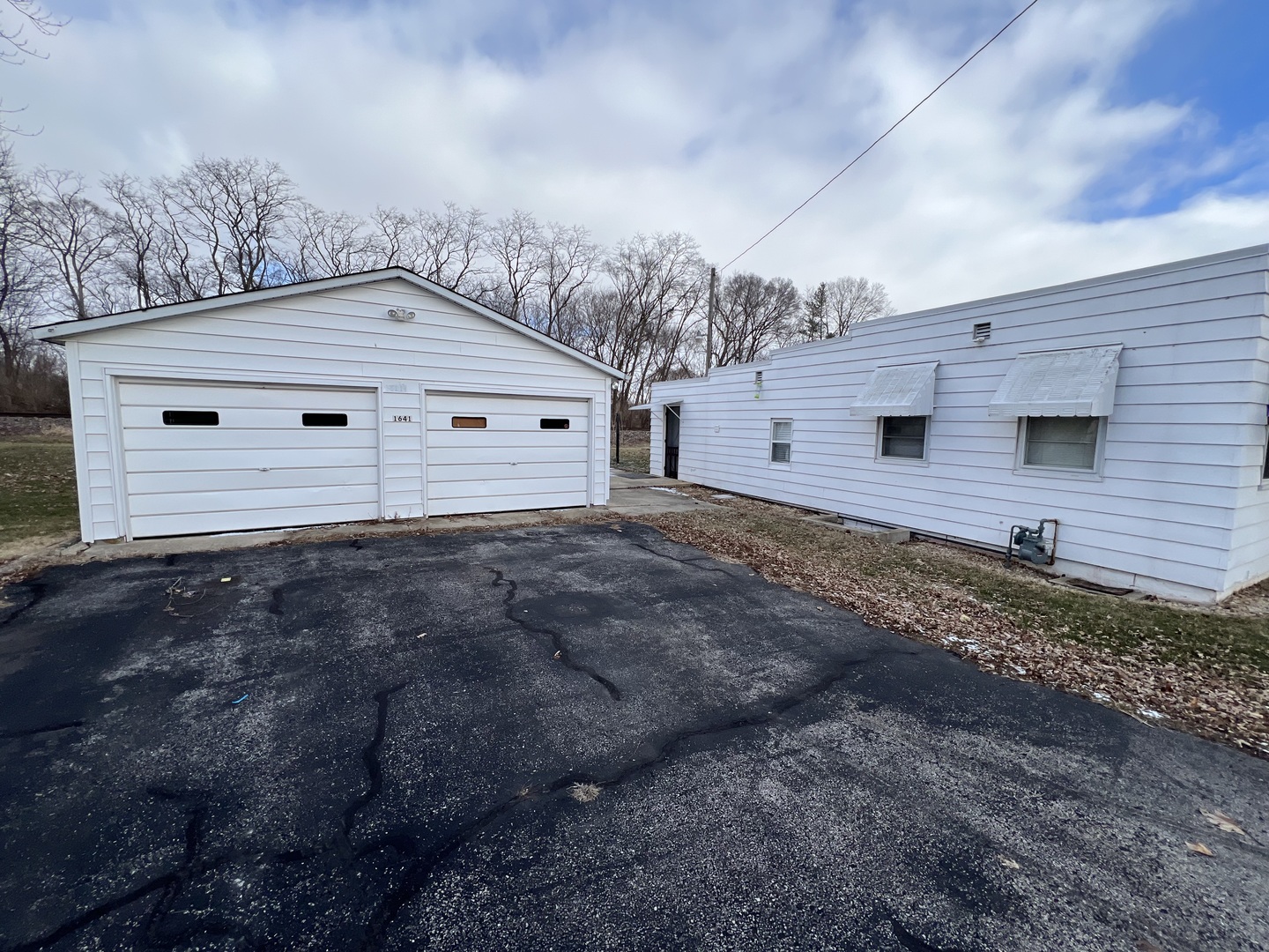 1641 Jericho Road Aurora, IL 60506 - Photo 4 of 15