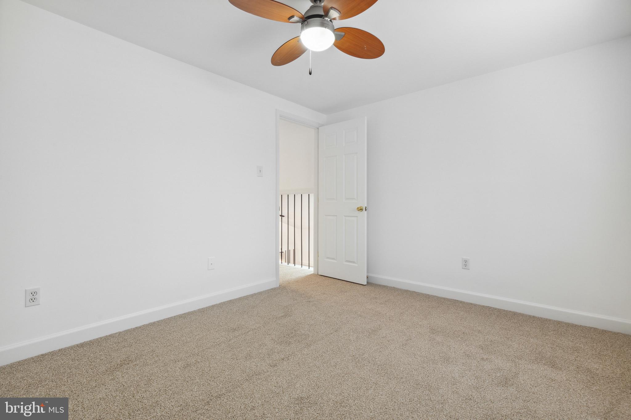 1008 Trinity Gate Street Herndon, VA 20170 - Photo 25 of 36 Secondary Bedroom