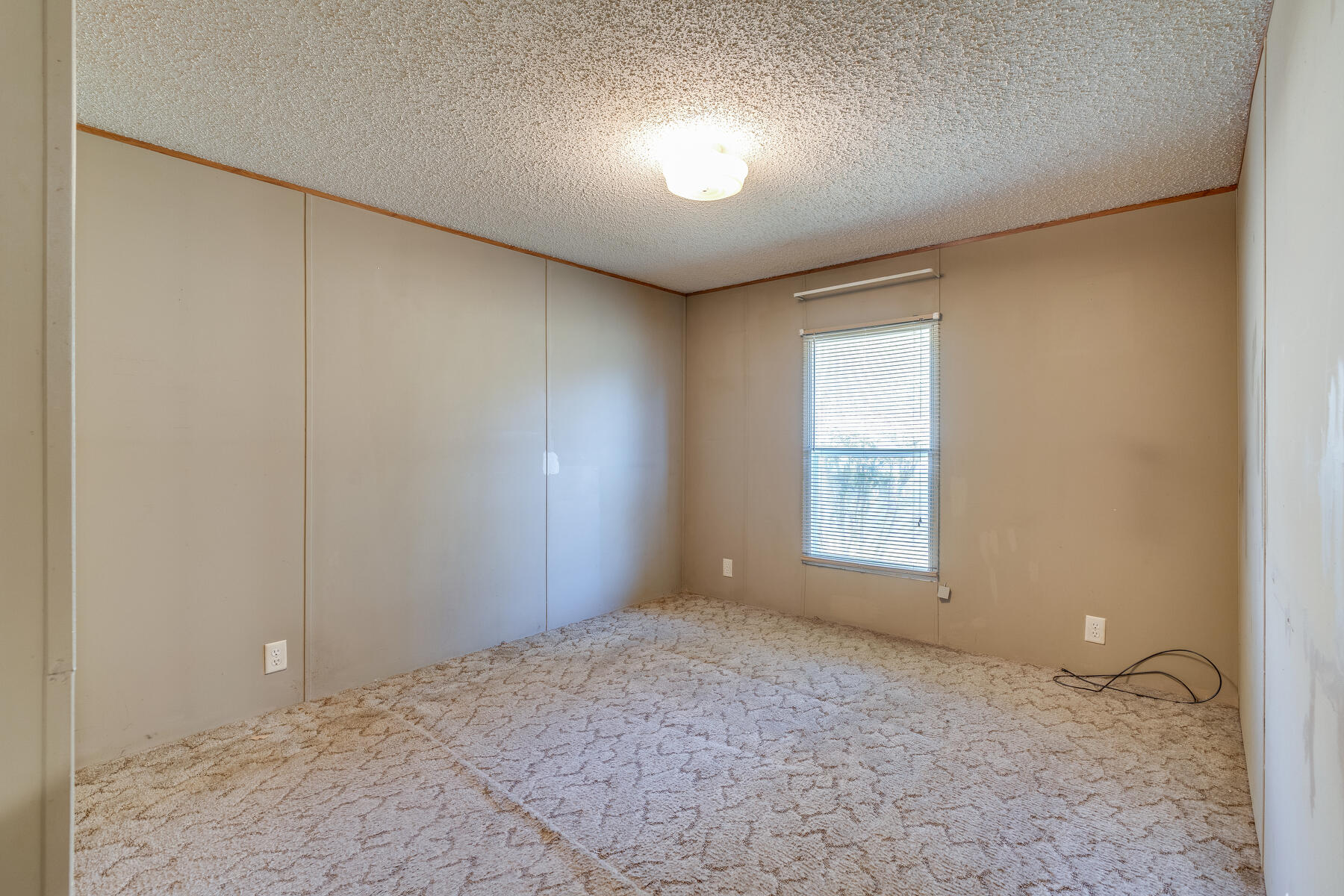 592 South Zions Hill Road Rogersville, TN 37857 - Photo 14 of 31 014