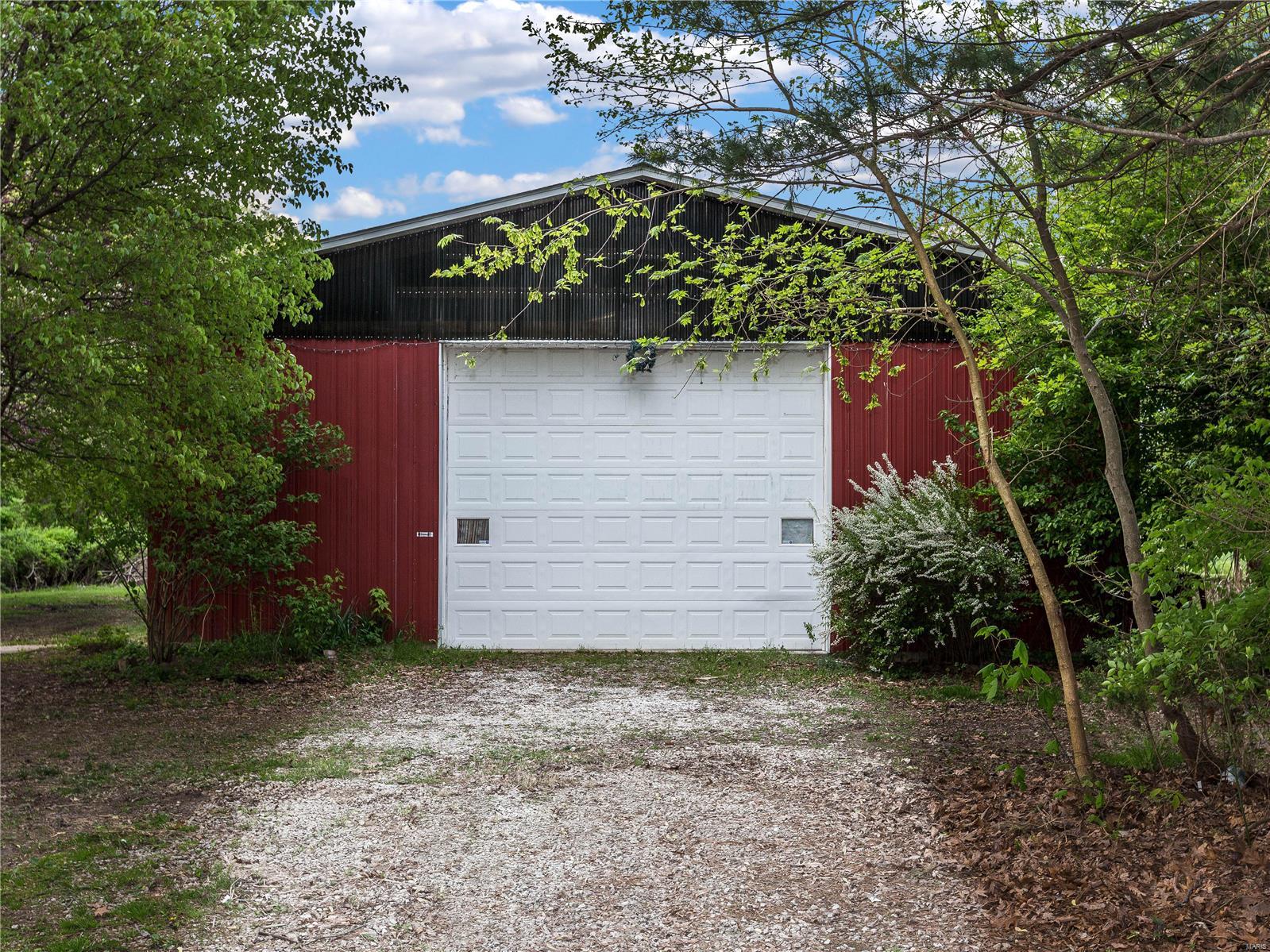 451 Longhi Road Collinsville, IL 62234 - Photo 9 of 57