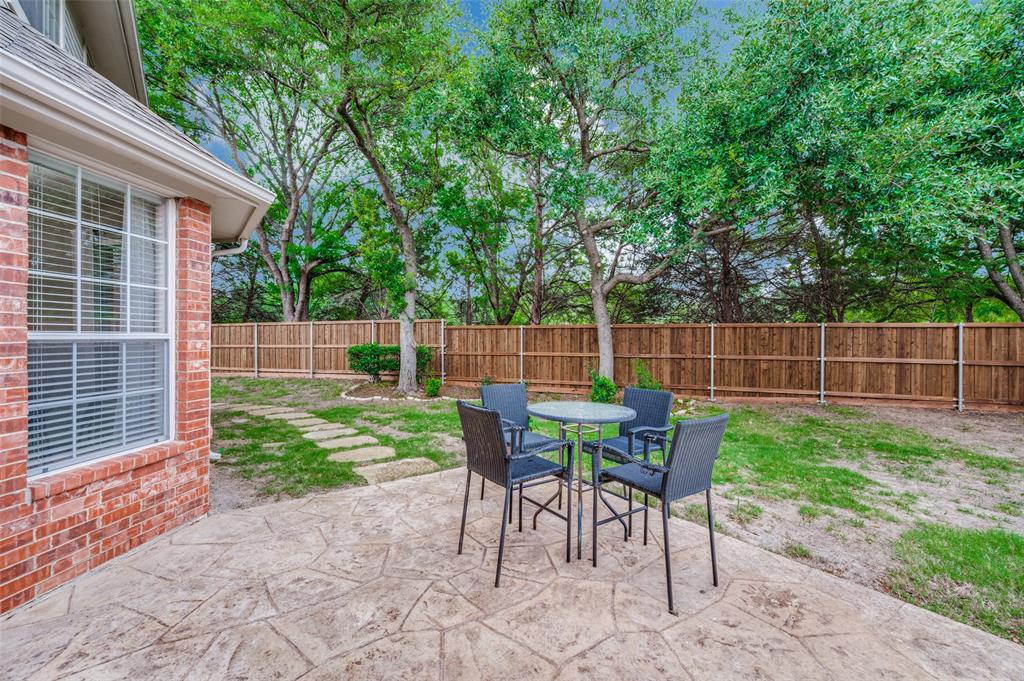 2109 Grayson Road McKinney, TX 75072 - Photo 28 of 31 Spacious patio faces east and is shaded. Enjoy morning coffee or cocktails in the evening!