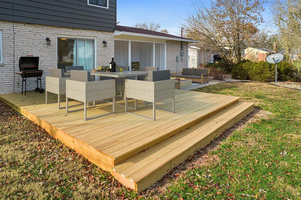 4205 Ridgeway Avenue Columbus, IN 47203 - Photo 46 of 51
