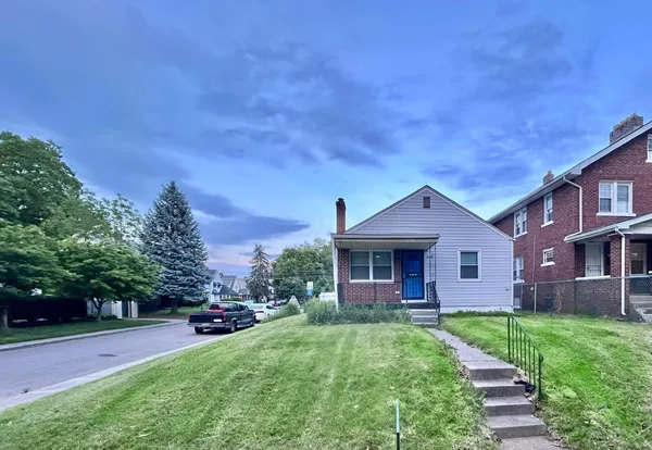 $199,900 | 848 Fairwood Avenue, Columbus, OH 43205