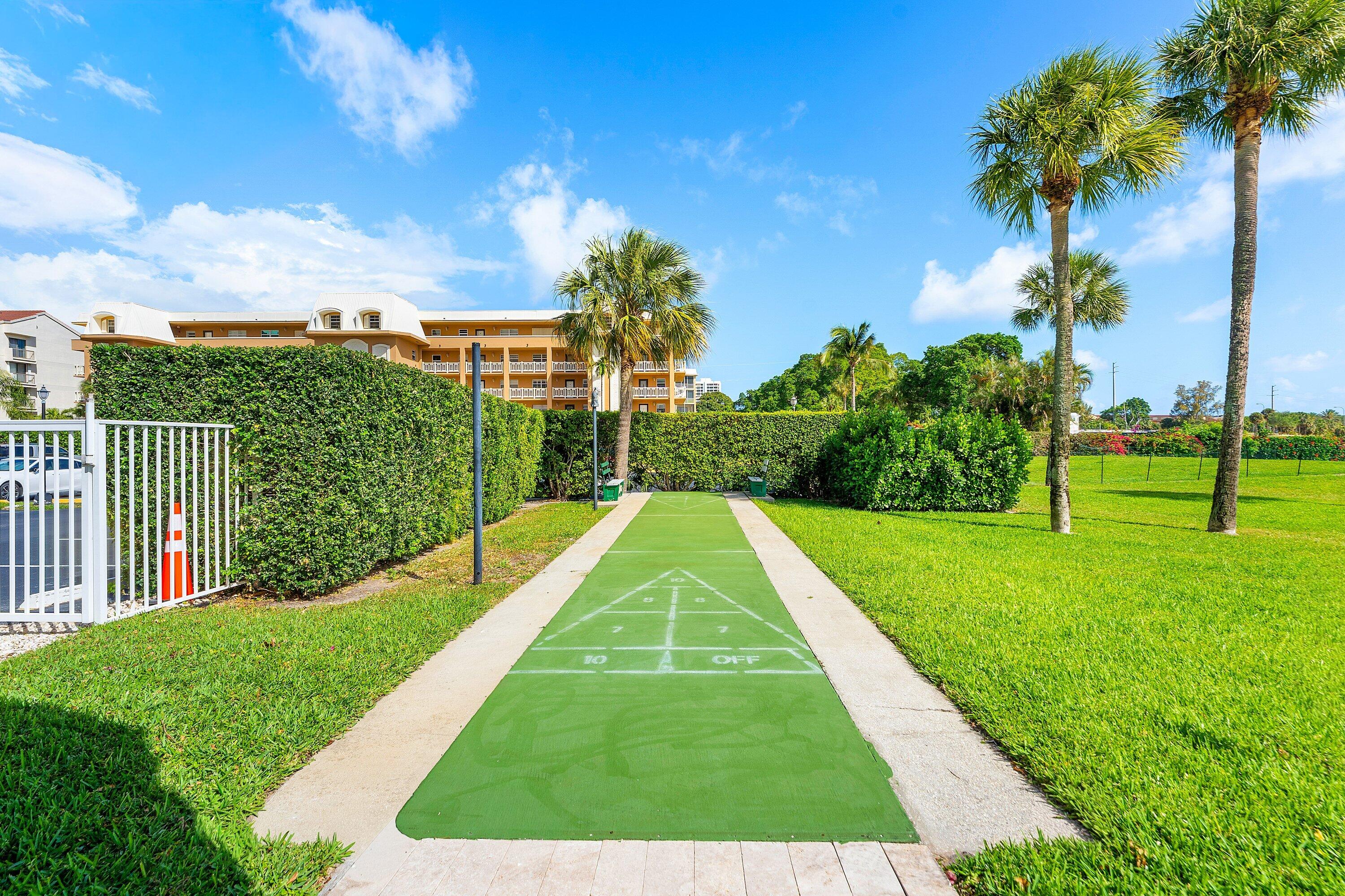 336 Golfview Road, Unit PH 12 North Palm Beach, FL 33408 - Photo 33 of 38 033-336GolfviewRoad-PH12-NorthPalmBeach-