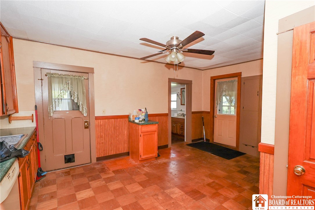 2016 Peck Settlement Road Ellicott, NY 14701 - Photo 8 of 17