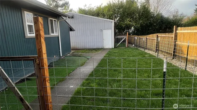 $380,000 | 409 North 11th Street, Elma, WA 98541