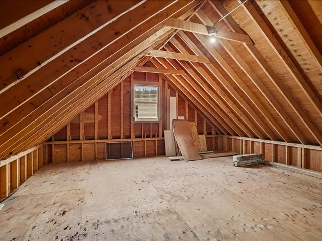 $649,900 | 701 Willis Street, Glen Ellyn, IL 60137