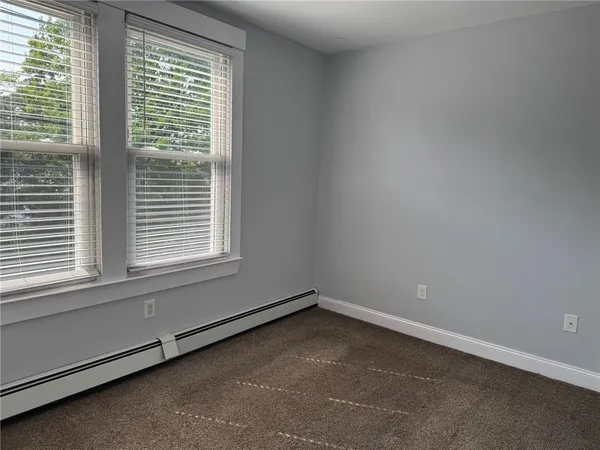 $2,400 | 38 Freebody Street, Unit 206, Newport, RI 02840