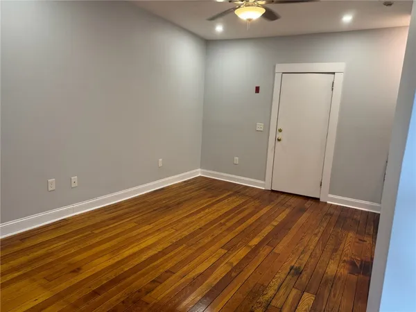 $2,400 | 38 Freebody Street, Unit 206, Newport, RI 02840