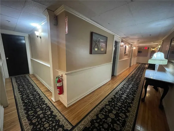 $2,400 | 38 Freebody Street, Unit 206, Newport, RI 02840