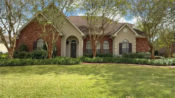 $715,000 | 150 Primrose Drive, Belle Chasse, LA 70037