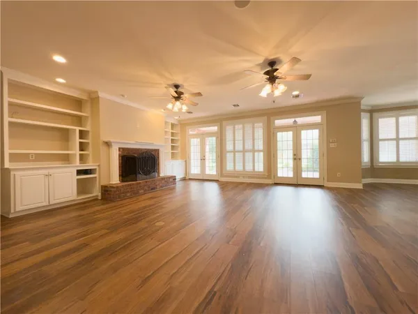 $715,000 | 150 Primrose Drive, Belle Chasse, LA 70037