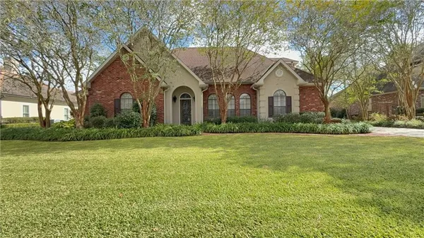 $715,000 | 150 Primrose Drive, Belle Chasse, LA 70037