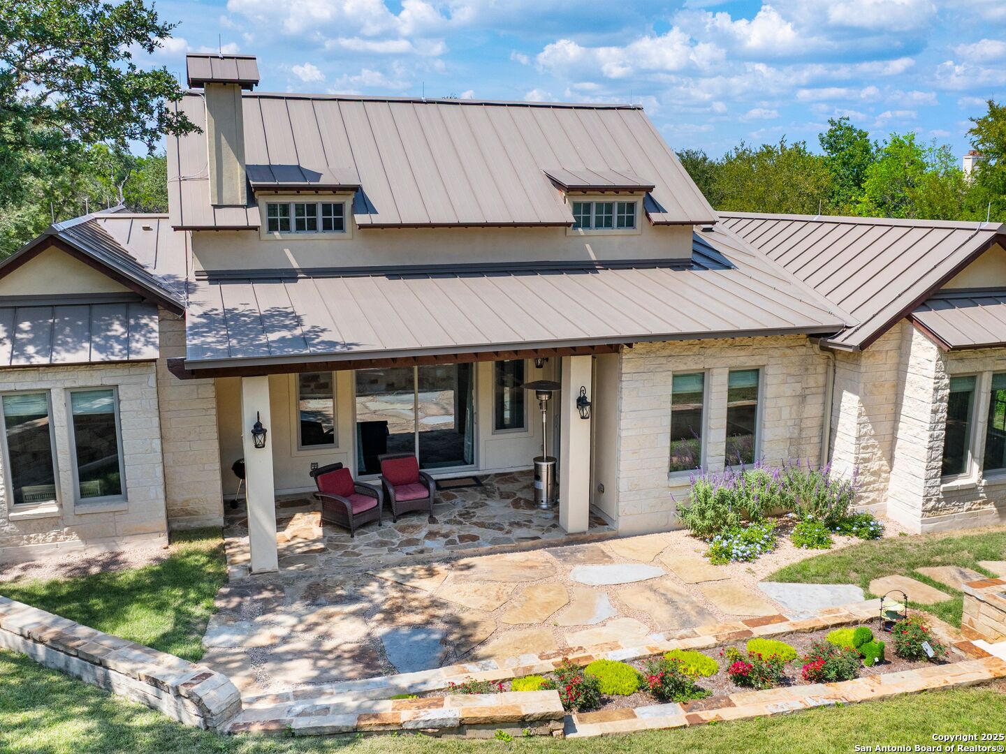 110 Manorbrook San Antonio, TX 78230 - Photo 35 of 40 a front view of a house with garden