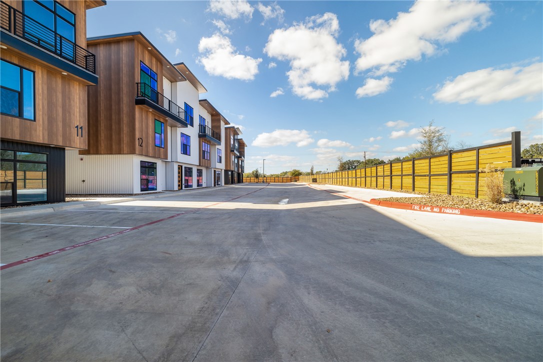 2539 East Villa Maria Road, Unit 12B Bryan, TX 77802 - Photo 29 of 37