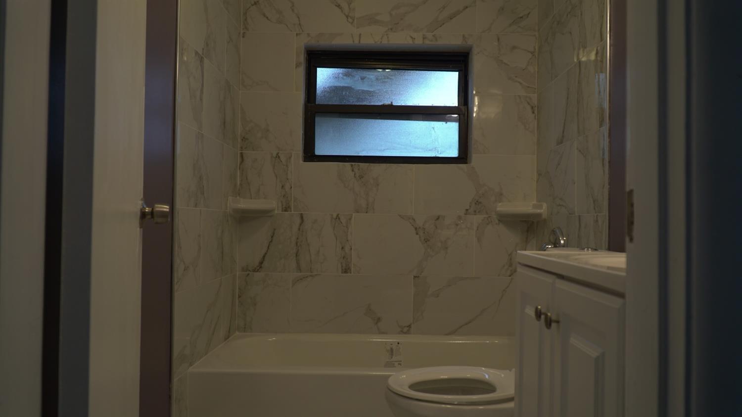 4328 North Bend Road Cincinnati, OH 45211 - Photo 18 of 43 Gallery Image 18