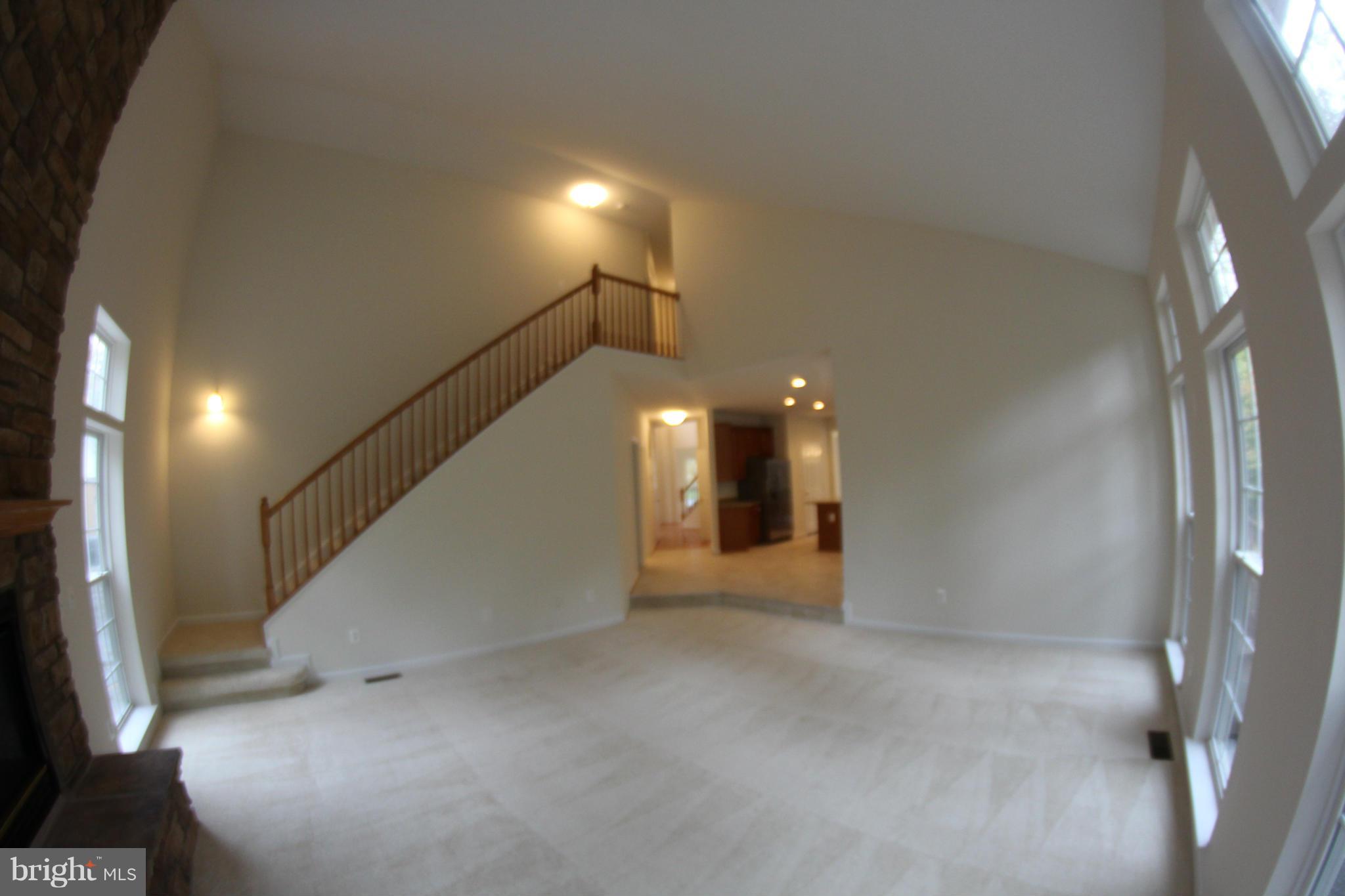 7213 Simmons Ridge Court Manassas, VA 20112 - Photo 18 of 30 Family Room