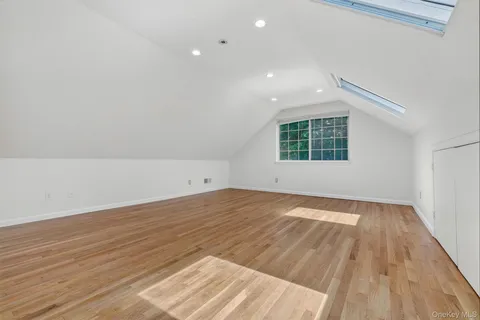 $425,000 | 204 Autumn Lane, Brewster, NY 10509