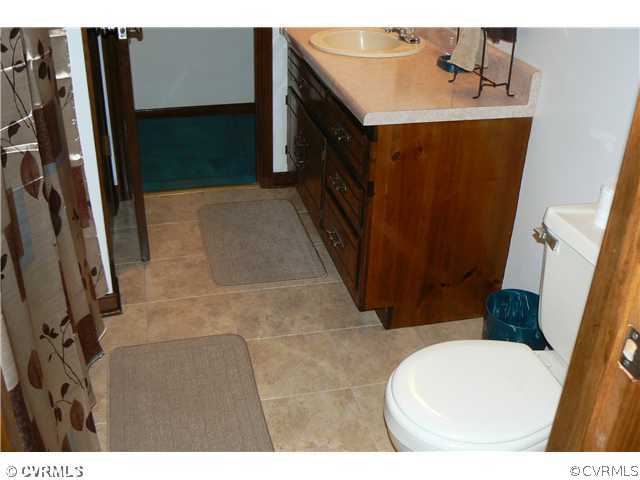 27518 Flank Road Petersburg, VA 23805 - Photo 16 of 24 Bathroom - Second View
