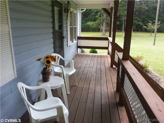 27518 Flank Road Petersburg, VA 23805 - Photo 2 of 24 Exterior Front