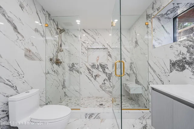 $3,850,000 | 5 Nicolosi Drive | Huguenot