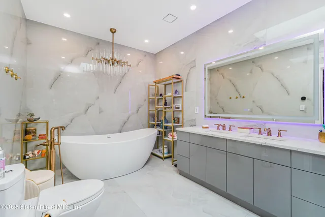 $3,850,000 | 5 Nicolosi Drive | Huguenot