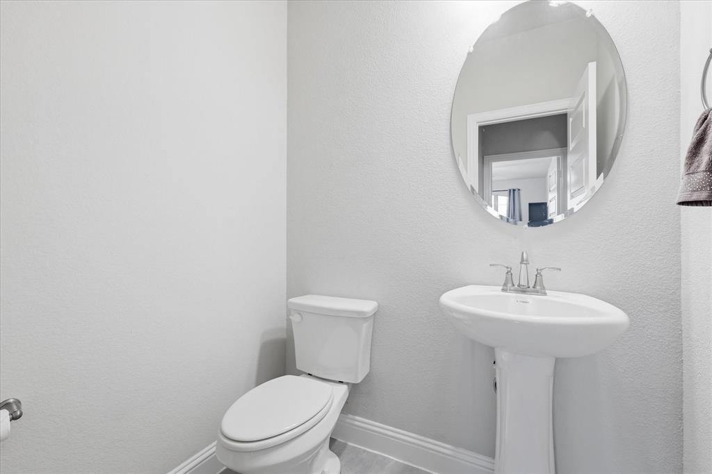 1053 Hickory Lane Howe, TX 75459 - Photo 16 of 36 Downstairs 1/2 Bath
