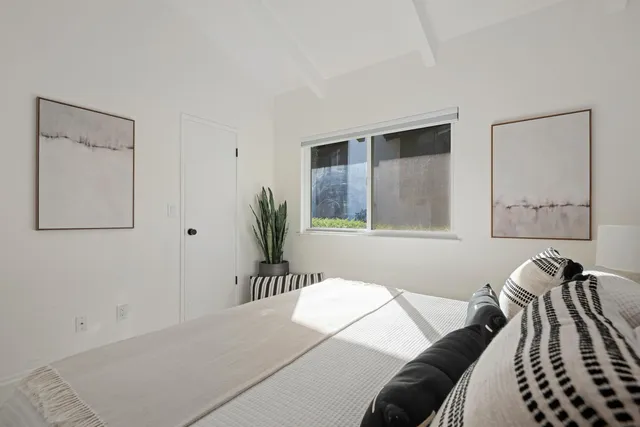 $735,000 | 968 Miramonte Drive, Unit 6, Santa Barbara, CA 93109