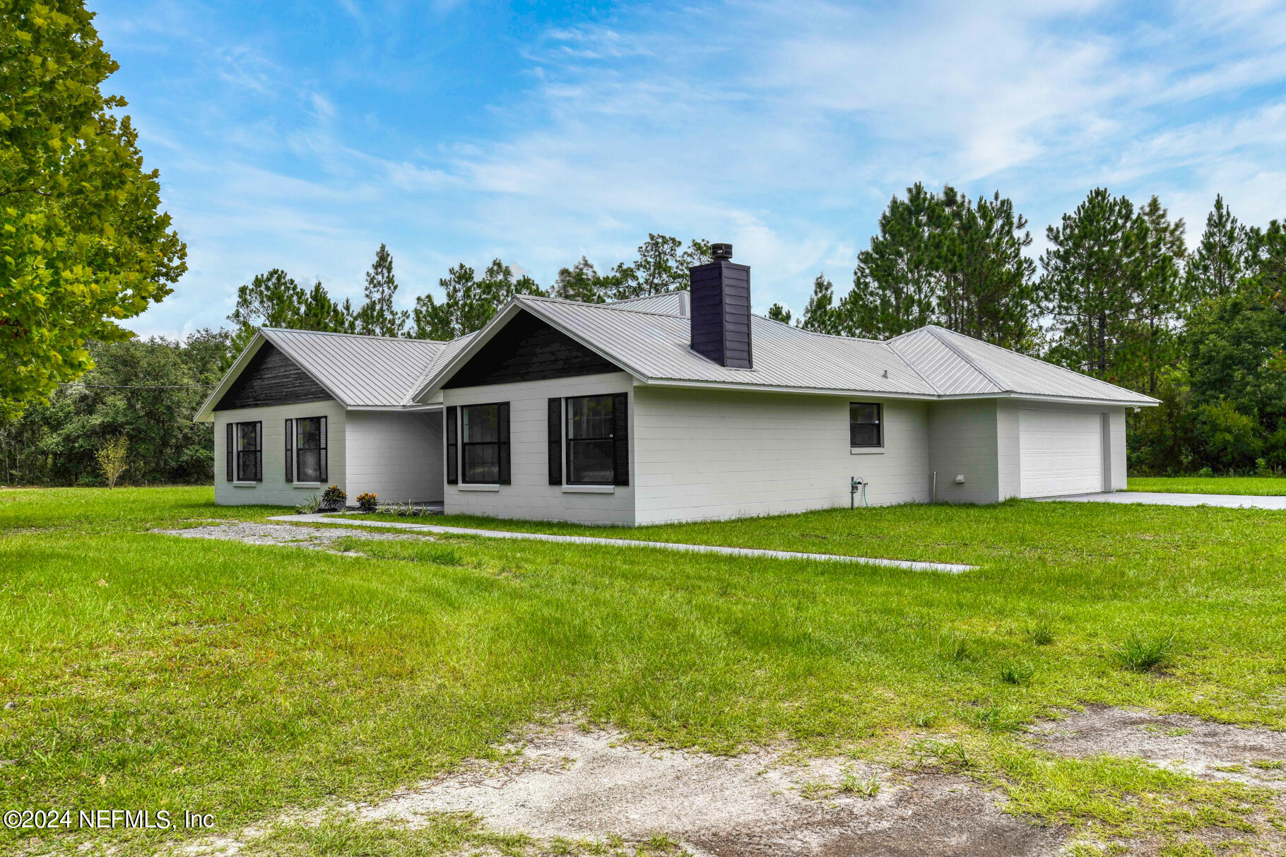 508 Hoover Road Interlachen, FL 32148 - Photo 37 of 42 South side
