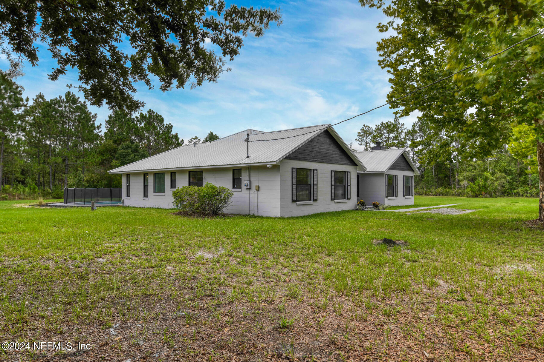 508 Hoover Road Interlachen, FL 32148 - Photo 38 of 42 North side