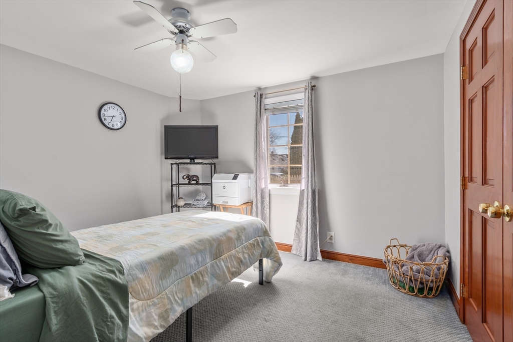 113 Temple Road Waltham, MA 02452 - Photo 17 of 35
