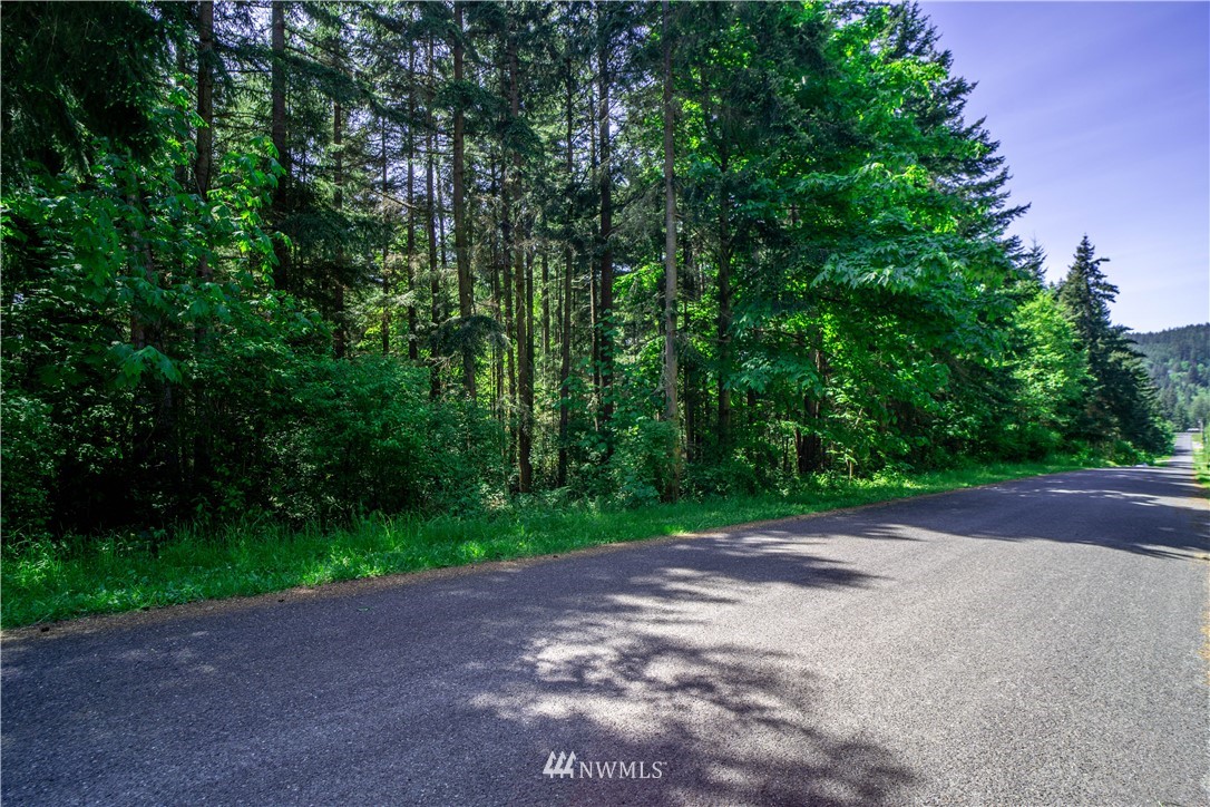 2 Durr Road Camano Island, WA 98282 - Photo 1 of 12 Gallery Image 1
