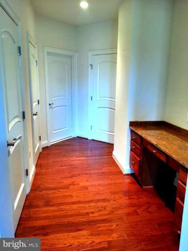 1781 Chain Bridge Road, Unit 401 McLean, VA 22102 - Photo 16 of 30 Interior (General)