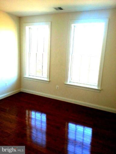 1781 Chain Bridge Road, Unit 401 McLean, VA 22102 - Photo 22 of 30 Exterior (General)