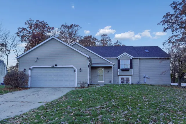 $359,999 | 2313 Pine Creek Court, South Bend, IN 46628