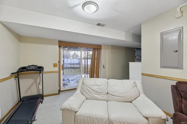 $359,999 | 2313 Pine Creek Court, South Bend, IN 46628